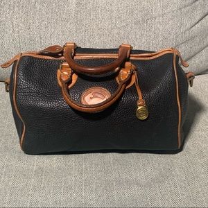 Vintage Dooney and Bourke  tote satchel